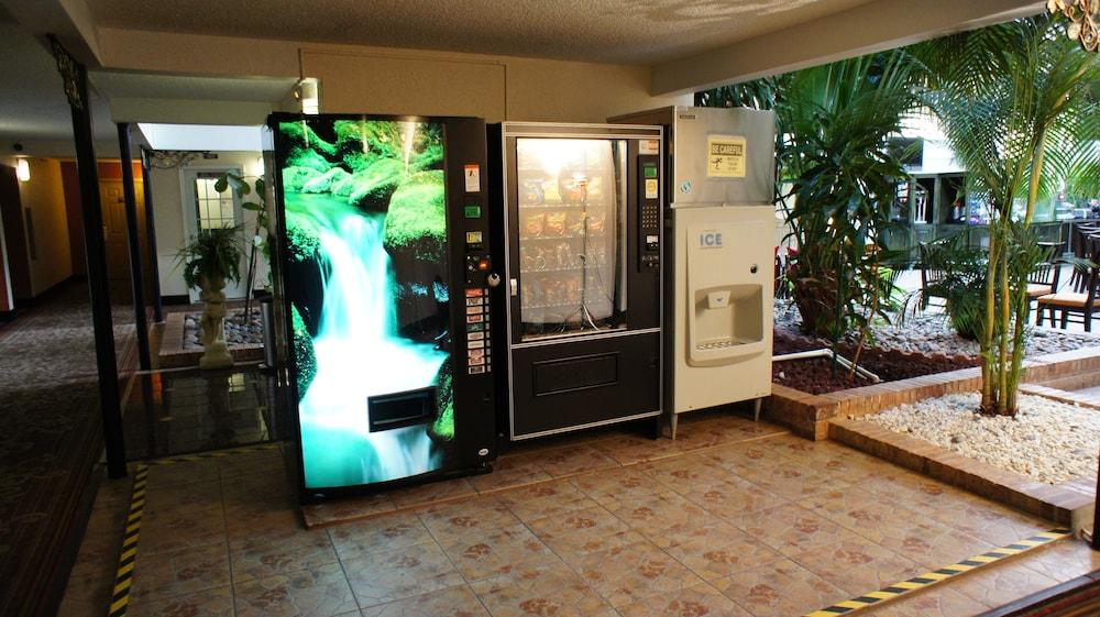 Governors Suites Hotel Oklahoma City Airport Area Екстериор снимка