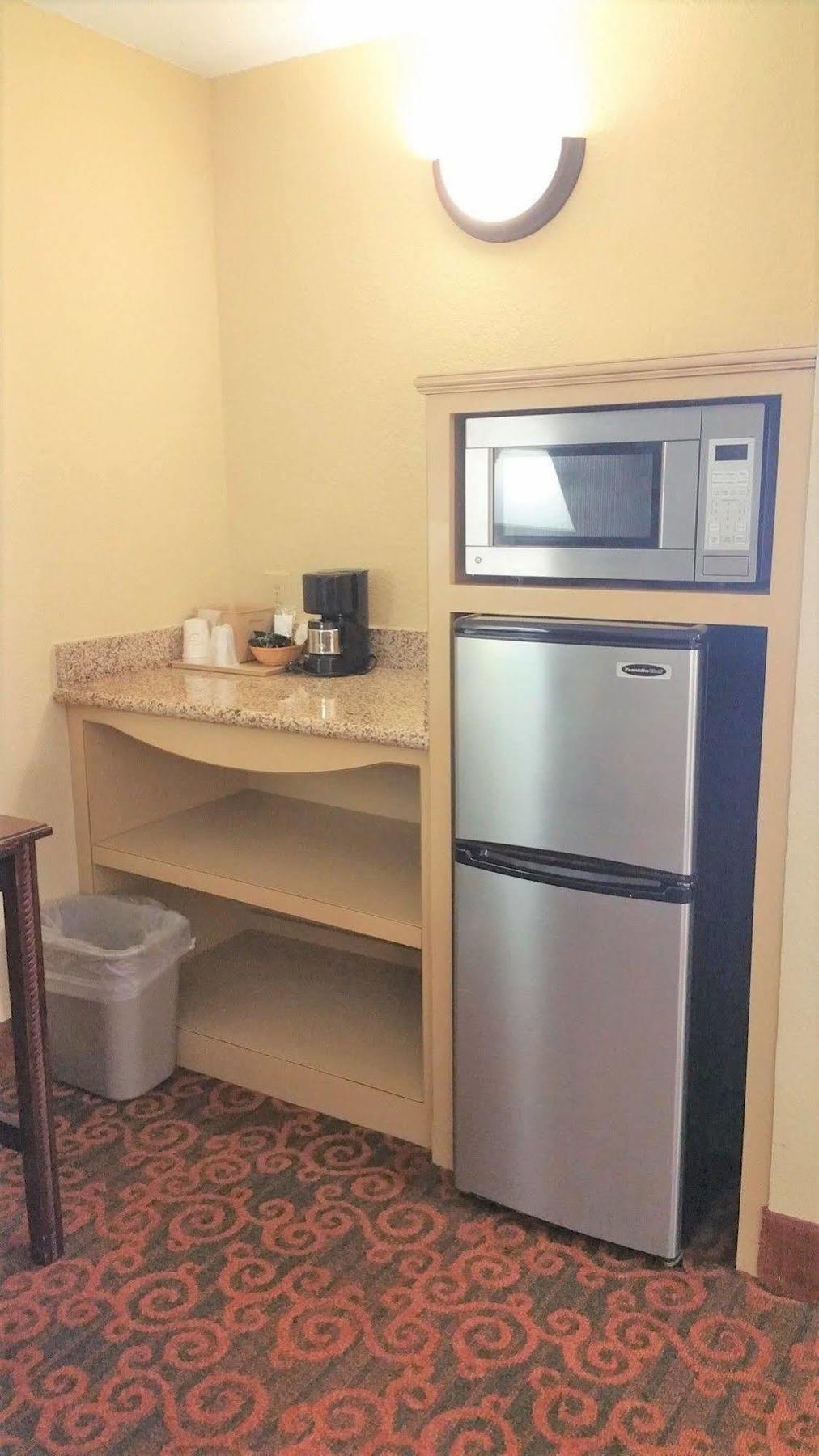 Governors Suites Hotel Oklahoma City Airport Area Екстериор снимка