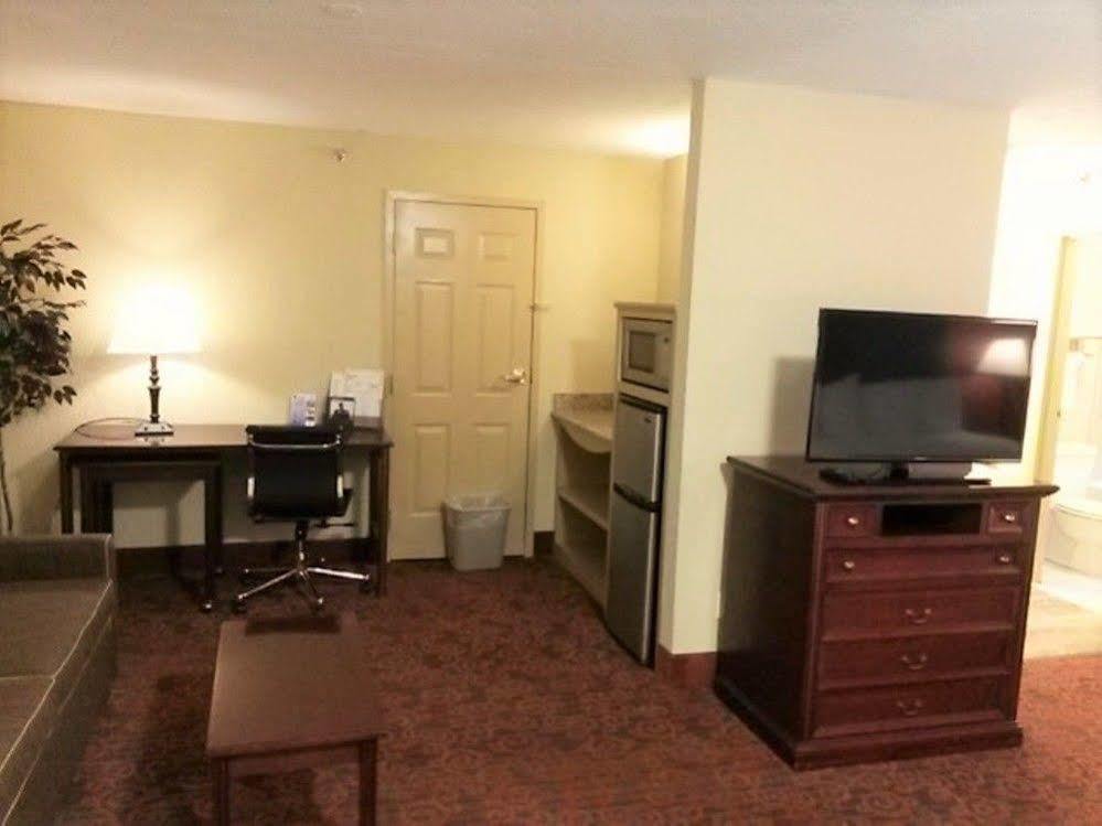 Governors Suites Hotel Oklahoma City Airport Area Екстериор снимка